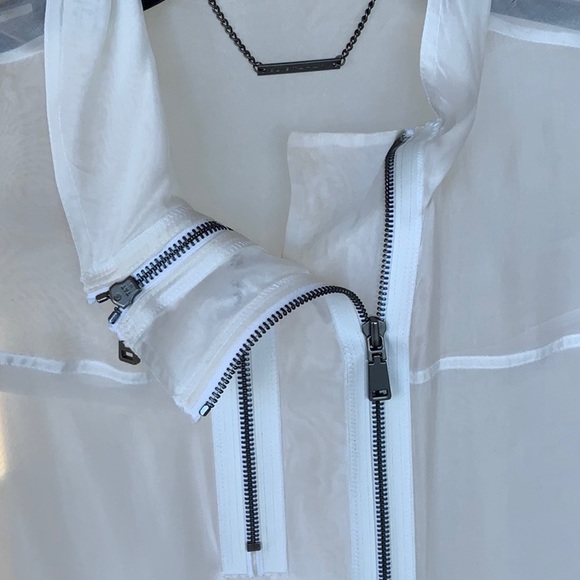 Ellie Tahari Sheer Jacket Overlay - Picture 2 of 6